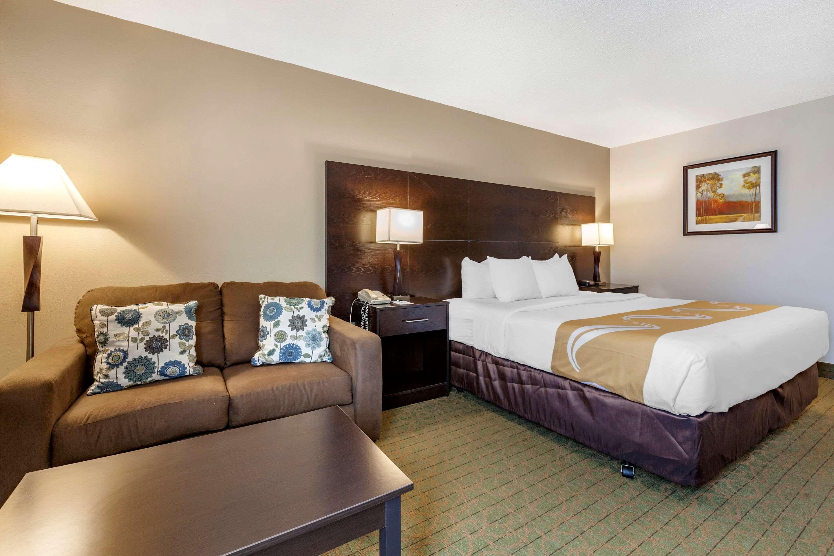Quality Inn & Suites Escanaba North Ngoại thất bức ảnh