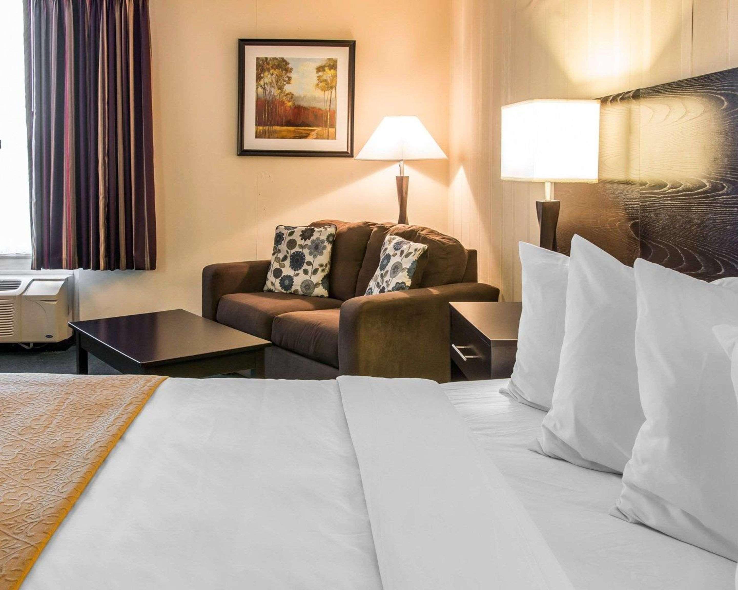 Quality Inn & Suites Escanaba North Ngoại thất bức ảnh